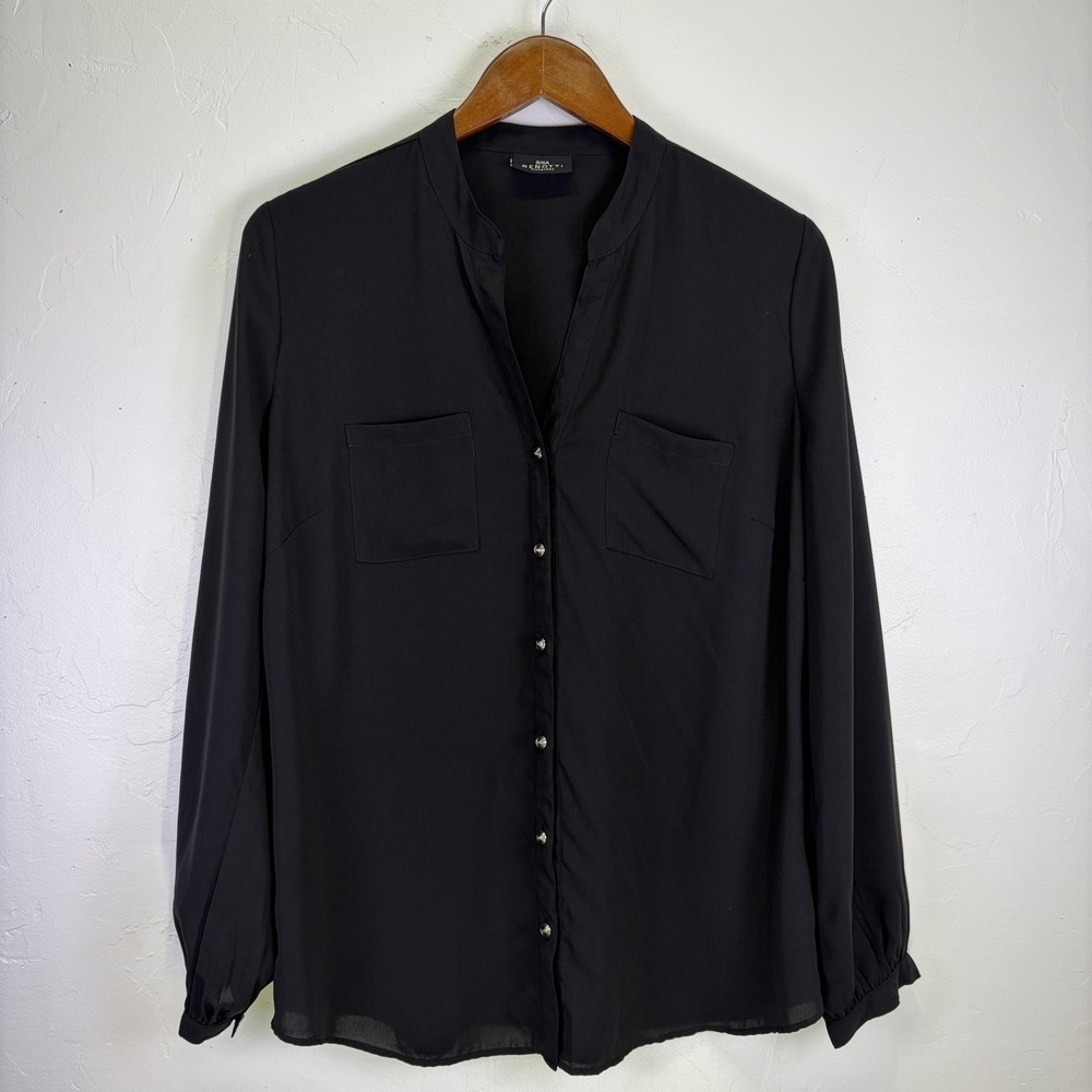 Gina Benotti‎ Woman's Button Up Blouse Size M Black Classic Staple Capsule Chic